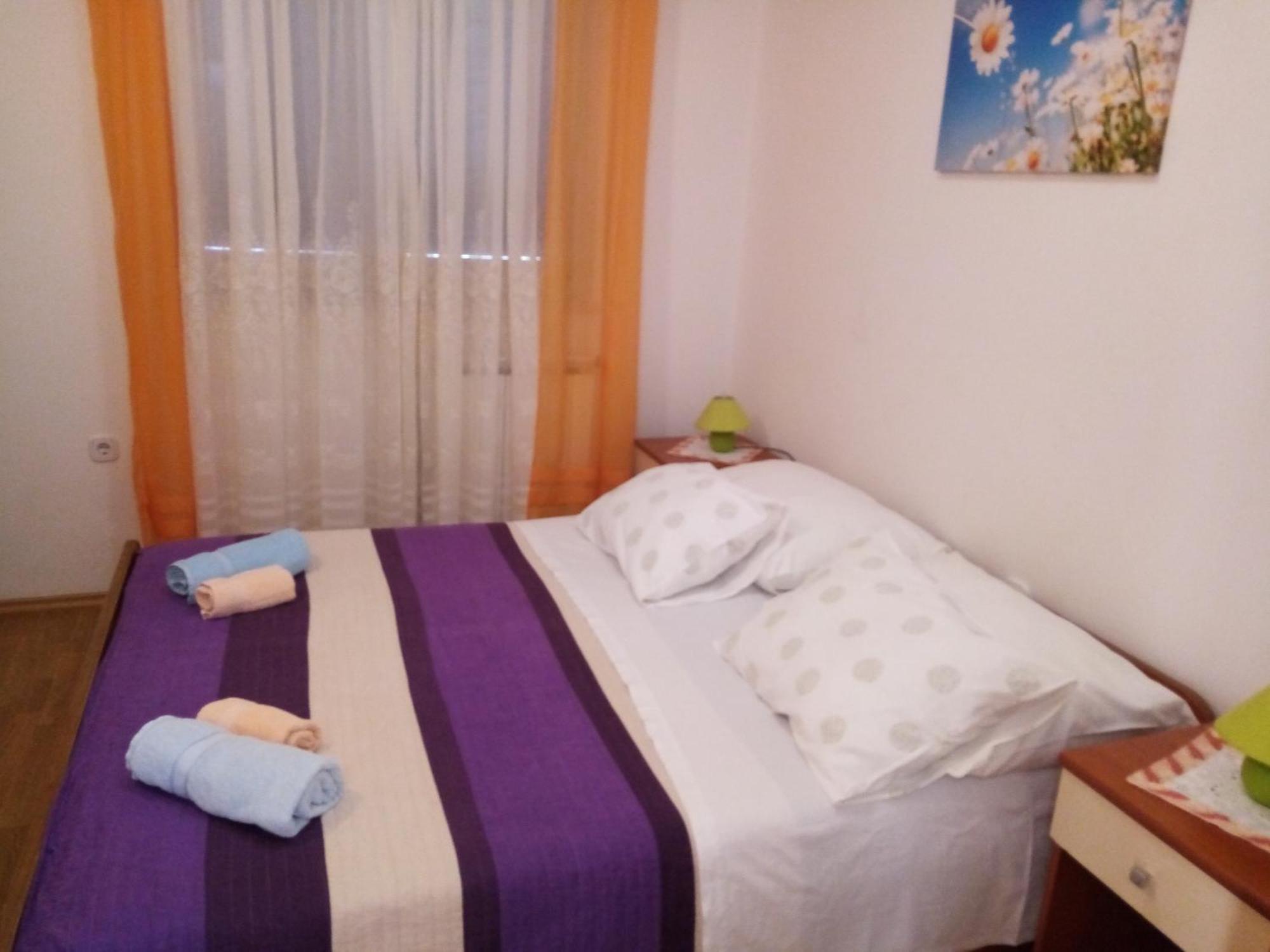 Apartments Vitkovic 크레스 외부 사진