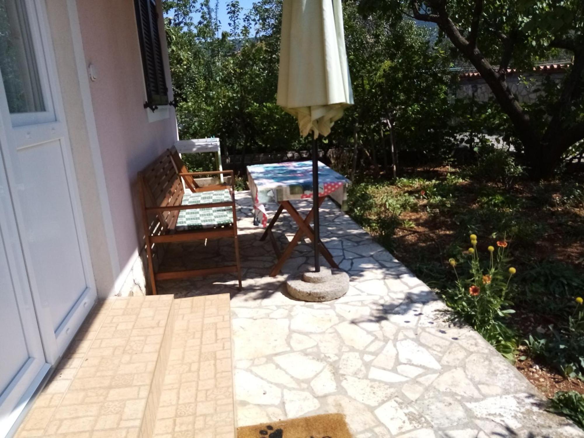 Apartments Vitkovic 크레스 외부 사진